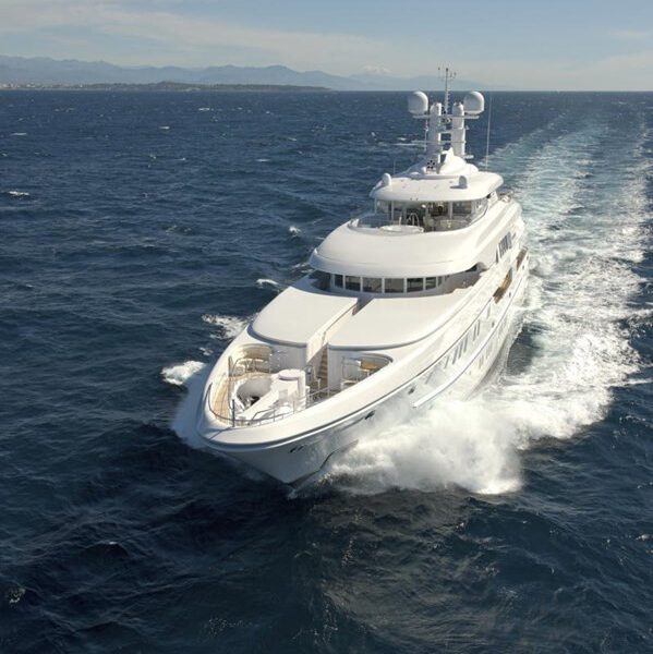 BELLA VITA Yacht